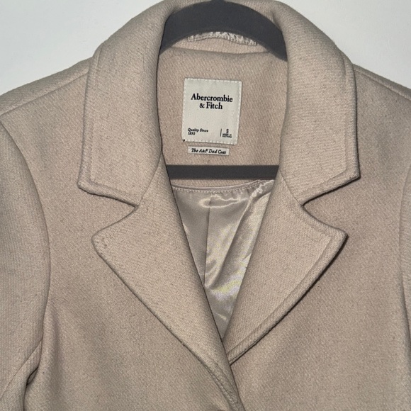 A&F Dad Coat - Picture 2 of 6